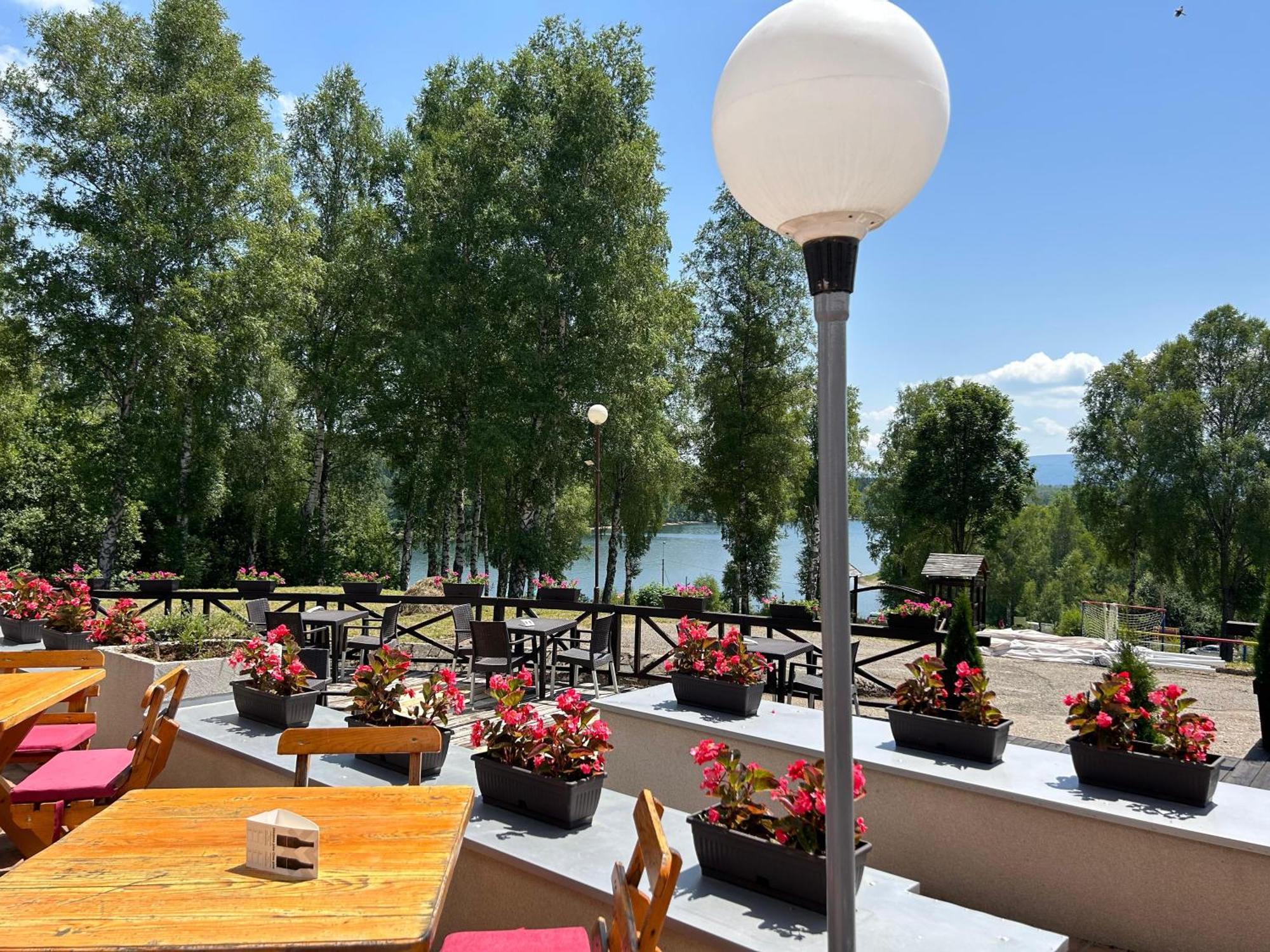 Hotel Vlasina - Vlasinsko Jezero Vlasina Rid Exterior foto
